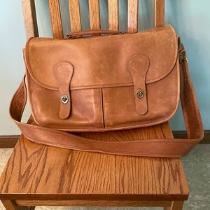 Coach Vintage Messenger Bag. Coach Tan. Exceptionally clean. Fits most laptops.